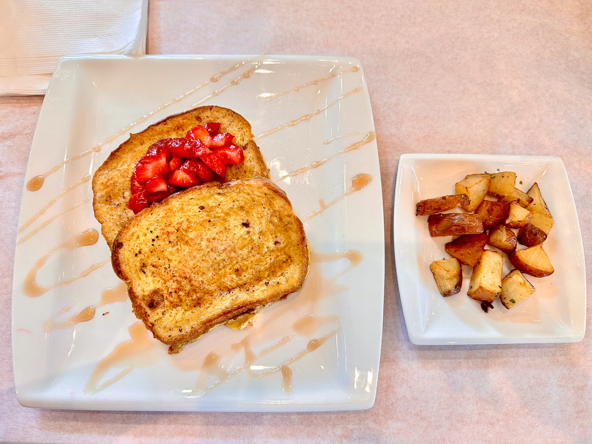french toast with home fries